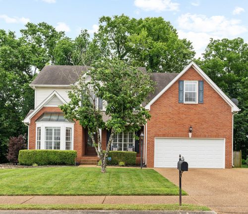 5005 Stonemeade Dr, Nashville, TN, 37221-4046 | Card Image