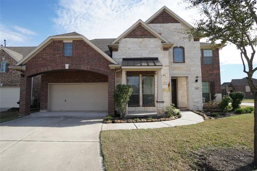 215 Promenade Estates Ln, Stafford, TX, 77477-1453 | Card Image