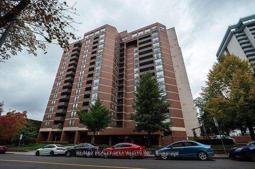 802-222 Jackson St W, Hamilton, ON, L8P4S5 | Card Image