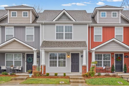 233 Alexander Blvd, Clarksville, TN, 37040-5132 | Card Image