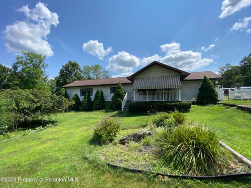 21 Sunrise Blvd, Jefferson Twp, PA, 18436-5010 | Card Image