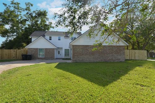 365 Somerset Ct, Alvin, TX, 77511-5401 | Card Image