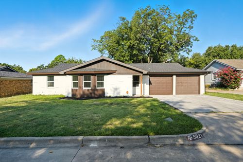 5021 Wyoming Trl, North Richland Hills, TX, 76180-7209 | Card Image