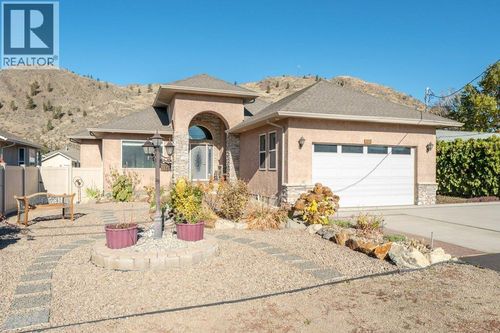 1124 Fairview Rd, Oliver, BC, V0H1T1 | Card Image