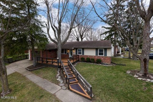 536 Edinborough Dr, Findlay, OH, 45840-4082 | Card Image