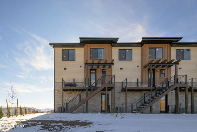 F-2 - 2033 Pinnacle Ln, Condo with 3 bedrooms, 3 bathrooms and null parking in Heber City UT | Image 21