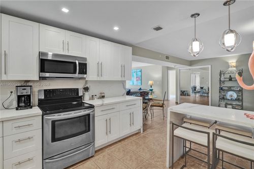 apt-306n-10160 Collins Ave, Bal Harbour, FL, 33154-1657 | Card Image