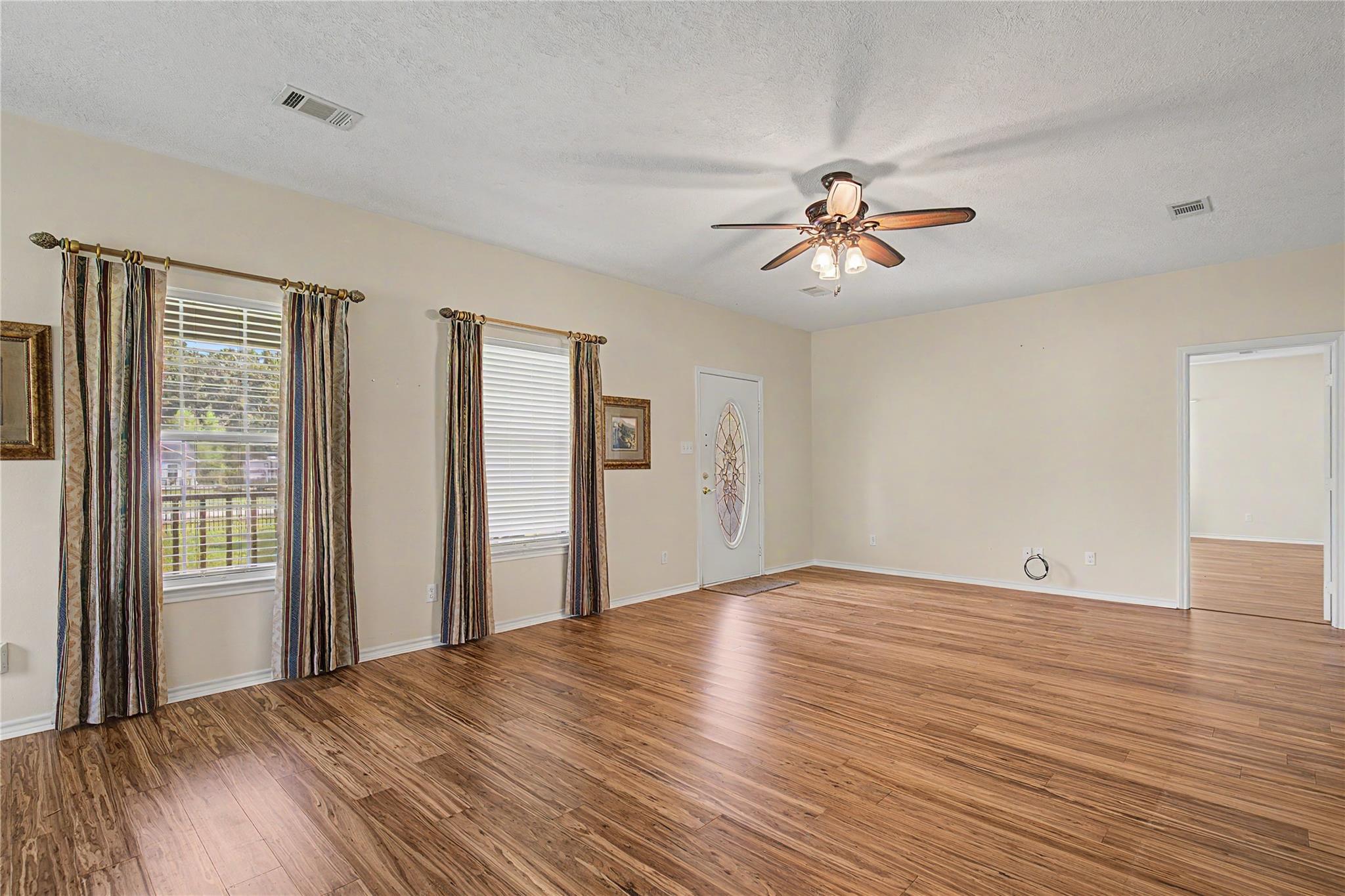 Residential Lease in Cleveland 4
