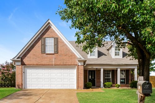 1168 Red Fern Cir E, Cordova, TN, 38018-0104 | Card Image