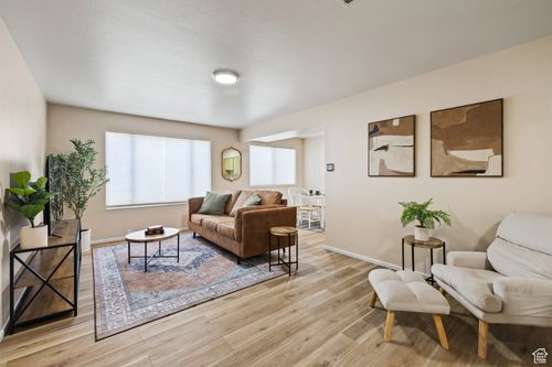 2042 S Nevada Ave, Provo, UT, 84606-6574 | Card Image