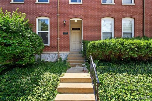apt-e-2320 Rutger St, Saint Louis, MO, 63104-2446 | Card Image