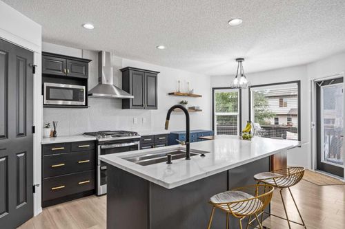 164 Silverado Range Close Sw, Calgary, AB, T2X0C2 | Card Image