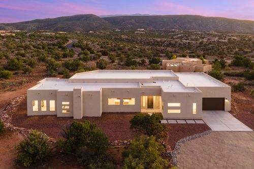 279 Star Meadow Rd, Placitas, NM, 87043-8000 | Card Image