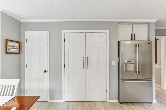 100 Spring Ridge Ct, House other with 4 bedrooms, 3 bathrooms and null parking in Roswell GA | Image 6