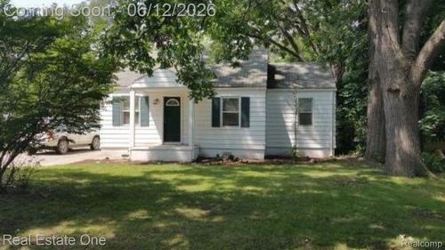 21175 Seminole St, Southfield, MI, 48033-3553 | Card Image