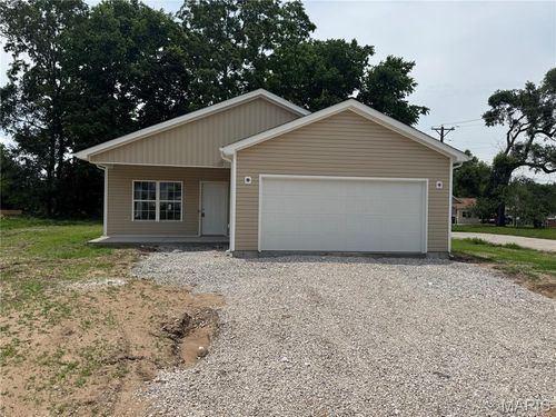 217 S 6th St, Elsberry, MO, 63343-1409 | Card Image