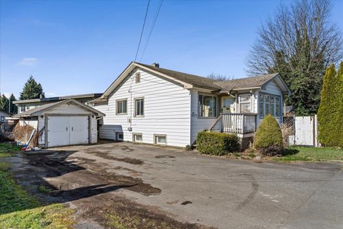 9573 Williams St, Chilliwack, BC, V2P5G2 | Card Image