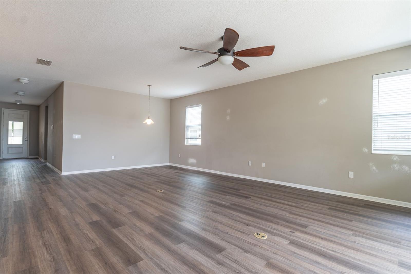 Residential in RIVERVIEW 3