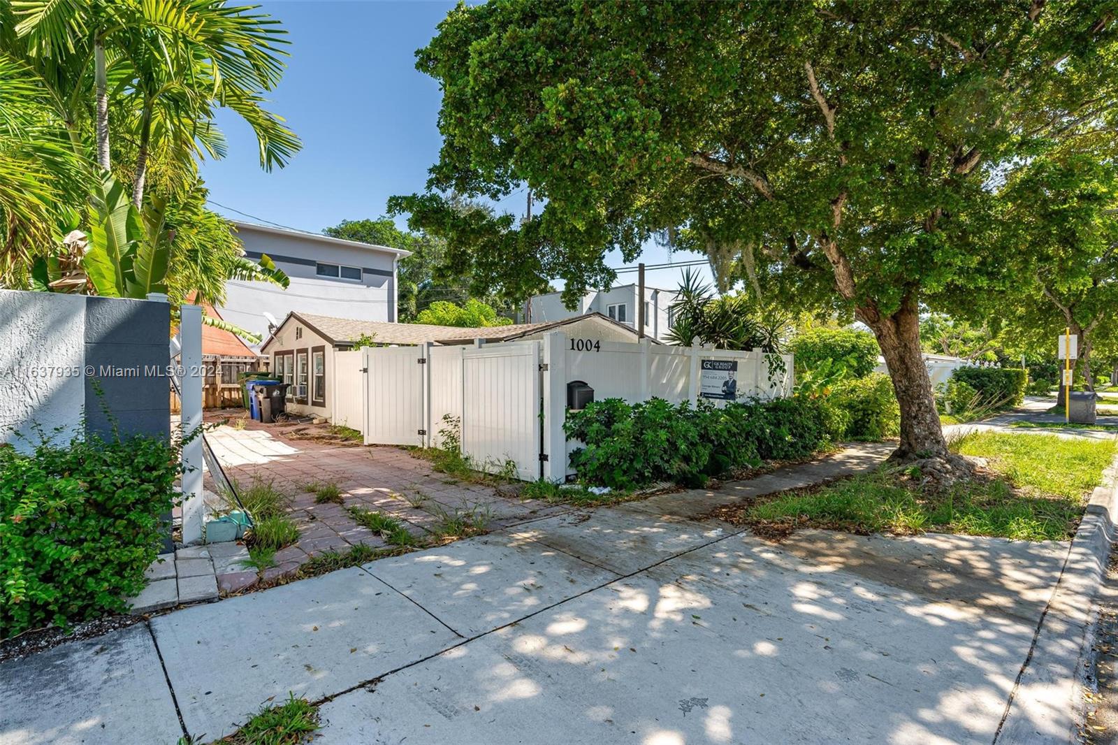 4th Ave, Fort Lauderdale, FL 33315