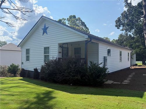 5915 Maiden Ln, Lula, GA, 30554-3103 | Card Image