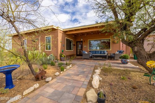 9411 W Sky Blue Dr, Tucson, AZ, 85735-9210 | Card Image