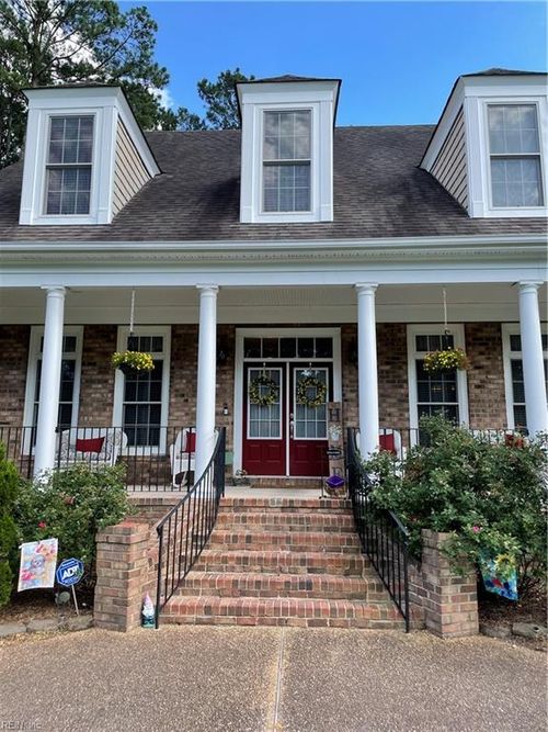 101 Homestead Rd, Franklin, VA, 23851-1353 | Card Image