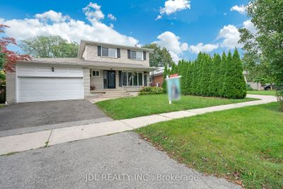 18 Didrickson Dr, House other with 4 bedrooms, 4 bathrooms and 4 parking in North York ON | Image 2