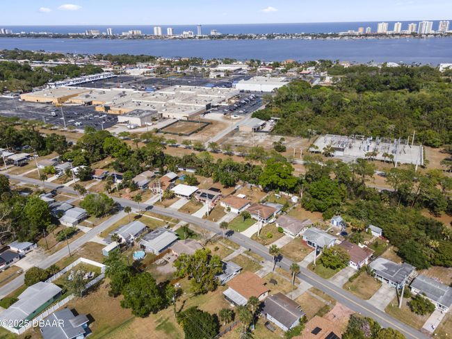 2524 Anastasia Dr, House other with 3 bedrooms, 2 bathrooms and null parking in SOUTH DAYTONA FL | Image 34