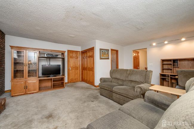 98 S Cliff Rd, House other with 4 bedrooms, 4 bathrooms and null parking in Colonia NJ | Image 16