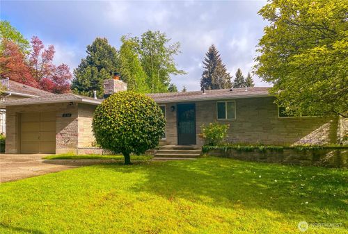 1334 N 180th Street, Shoreline, WA, 98133 | Card Image