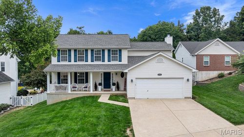5916 Cardinal Creek Dr, Oakville, MO, 63129-4661 | Card Image