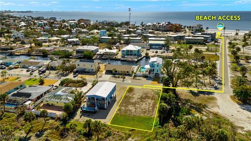 251 Donora Blvd, FORT MYERS BEACH, FL, 33931-3603 | Card Image