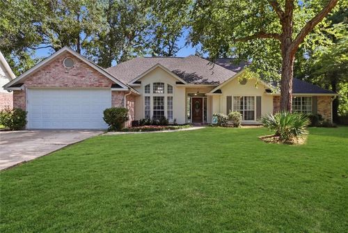 2057 Ponderosa Pl, Mandeville, LA, 70448-7525 | Card Image