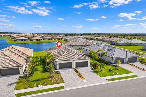 5429 Mystic Water Cv, BRADENTON, FL, 34211-1465 | Card Image