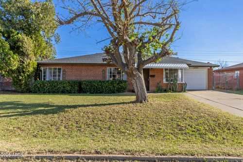1637 W Rovey Ave, Phoenix, AZ, 85015-2064 | Card Image