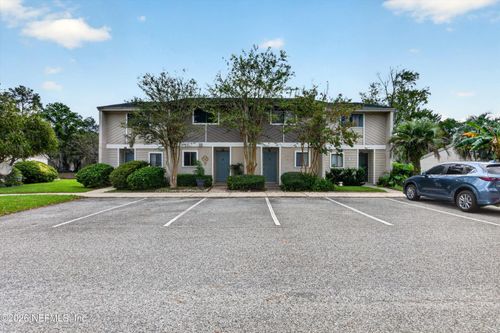2152-3801 Crown Point Rd, Jacksonville, FL, 32257-7804 | Card Image