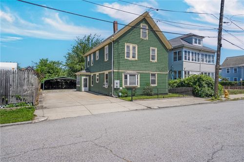 30 Cato Ave, Pawtucket, RI, 02860-5506 | Card Image