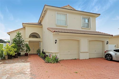 23945 Sw 108th Pl, Homestead, FL, 33032-6177 | Card Image