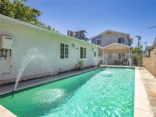 3305 Community Avenue, Glendale, CA, 91214 | Card Image