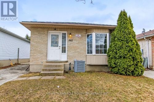 382 Fleming Dr, London, ON, N5V4Y8 | Card Image