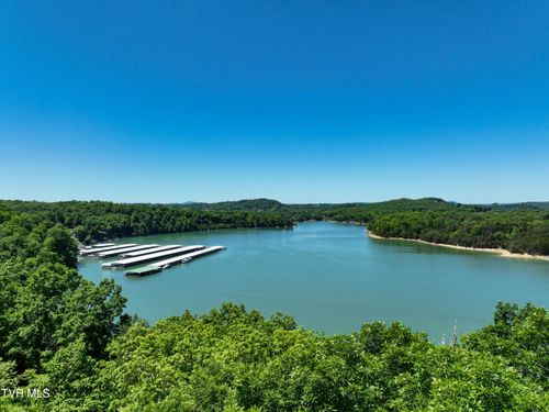 614 Harbor Point Dr, Johnson City, TN, 37615-2978 | Card Image