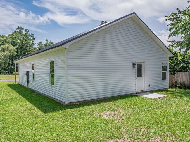 66 Kiowa Trl, House other with 3 bedrooms, 2 bathrooms and null parking in CRAWFORDVILLE FL | Image 8