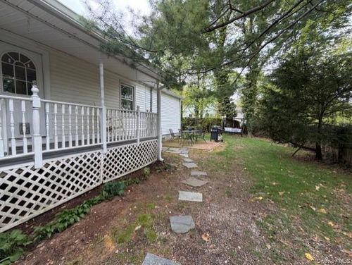 522 Main St, Northport, NY, 11768-1981 | Card Image