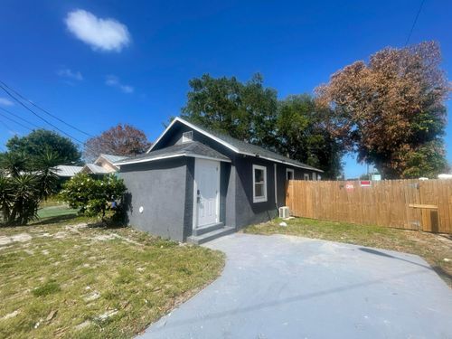 b-508 Means Ct, Fort Pierce, FL, 34950-8270 | Card Image