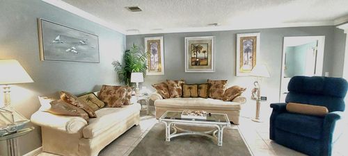 apt-d2-1205 S Lakes End Dr, Fort Pierce, FL, 34982-6722 | Card Image