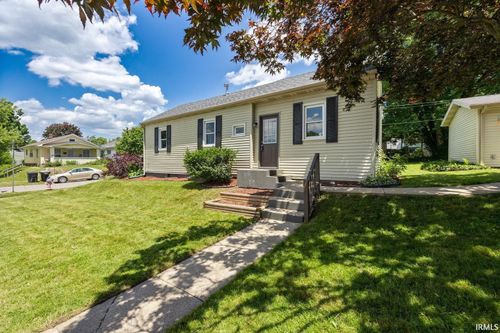 202 E Oakside Street, South Bend, IN, 46614 | Card Image