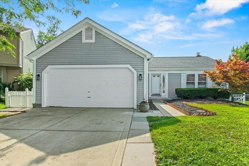 859 Bisque Ct, Galloway, OH, 43119-8803 | Card Image
