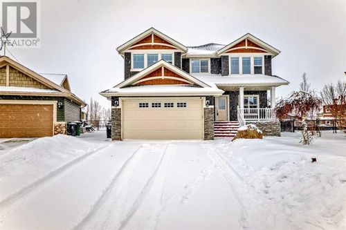 19 Boulder Creek Terr Se, Langdon, AB, T0J1X3 | Card Image