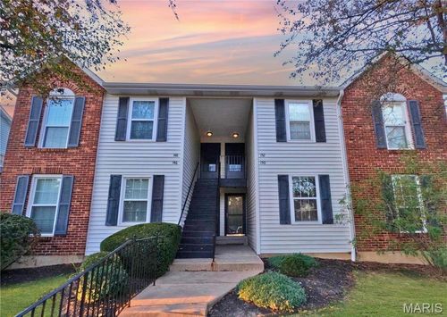 d-152 Old Buggy Ct, Saint Peters, MO, 63304-2814 | Card Image