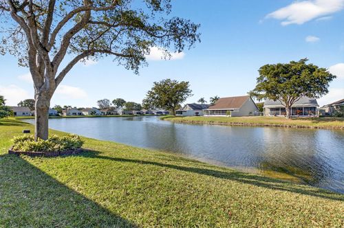 7697 Mansfield Hollow Rd, Delray Beach, FL, 33446-3316 | Card Image